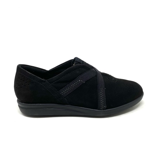 Clarks Tamzen Step Black Nubuck slip on shoes WIDE - Picture 1 of 7